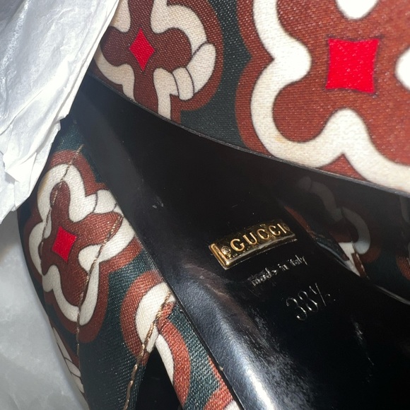 Gucci Mules (Authentic) - Picture 6 of 6